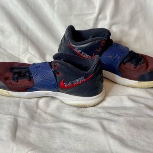 Size 9.5- Nike Kyrie Flytrap 3 EP Fierce Purple CD-0191-400